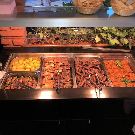 Hotel Restaurant Balkan ترير المظهر الخارجي الصورة
