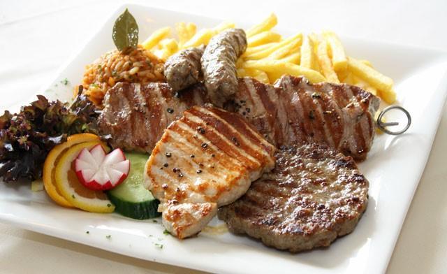 Hotel Restaurant Balkan ترير المظهر الخارجي الصورة
