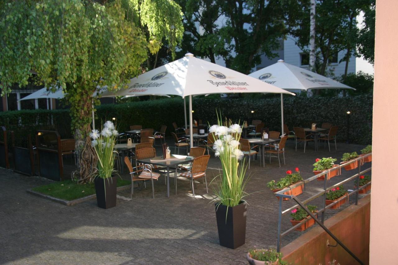 Hotel Restaurant Balkan ترير المظهر الخارجي الصورة